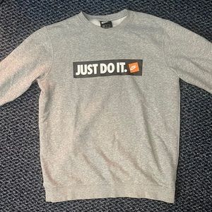 Nike Crewneck